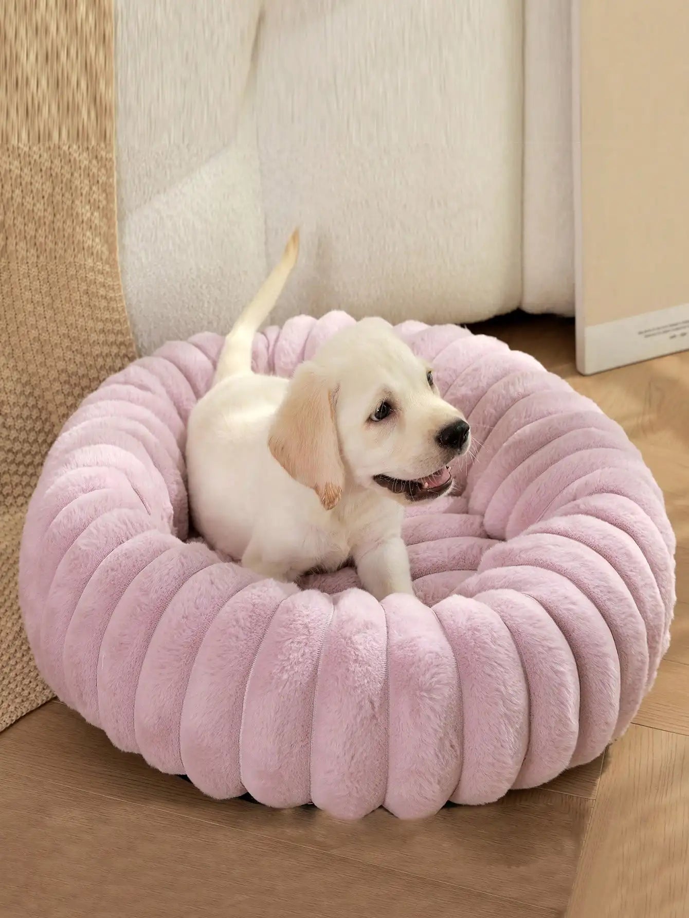 Indoor Luxurious Plush Pet Nest Bed For Cats And Dogs