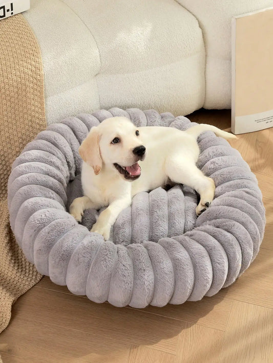 Indoor Luxurious Plush Pet Nest Bed For Cats And Dogs